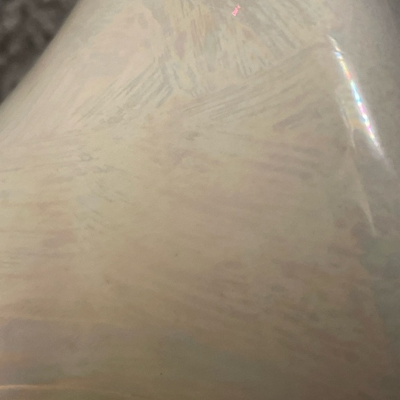 Pioneer Pottery Co Vintage Pearl Iridescent Vase 22k Coated Handles 6.5” - Picture 4 of 8